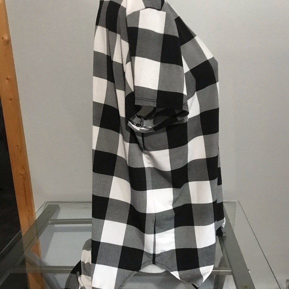 White/black Buffalo pullover silkie top - Picture 3 of 4